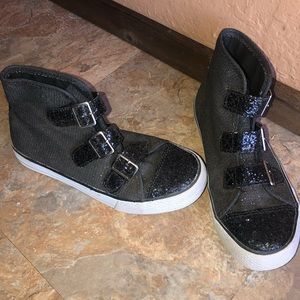 Girls size 2 sneakers